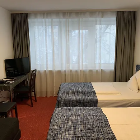 מלון Nymphenburg - 3*